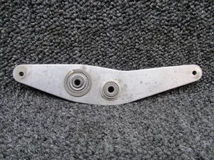 0513370-1 Cessna 172F Elevator Bellcrank Assembly Forward